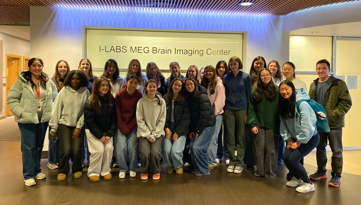 visiting STEM students in group photo